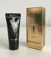 Fond de ten Yves Saint Laurent All Hours 5ml 0,16 fl. oz. probă oficială de îngrijire a pielii Nuanta BR 10 Porțelan Rece