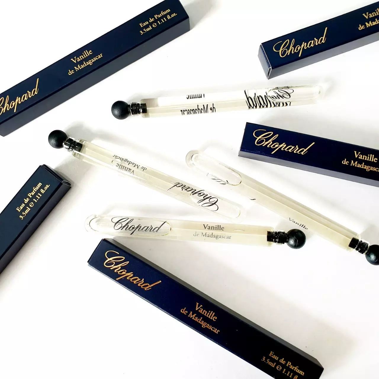 Chopard Vanille de Madagascar 3,5 ml 0,12 fl. oz. probă oficială - Chopard Rose Seljuke - Chopard Haute Parfumerie - Chopard Rose Seljuke 3,5 ml 0,12 fl. oz. mini - smelltoimpress