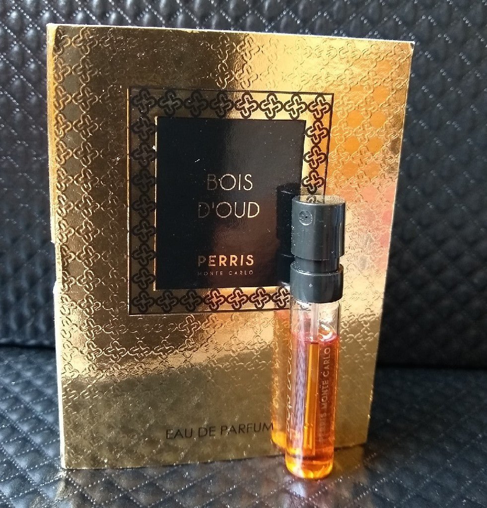 Perris Monte Carlo Bois d’ Oud 2ml 0.06fl.oz. Mostră oficială de parfum